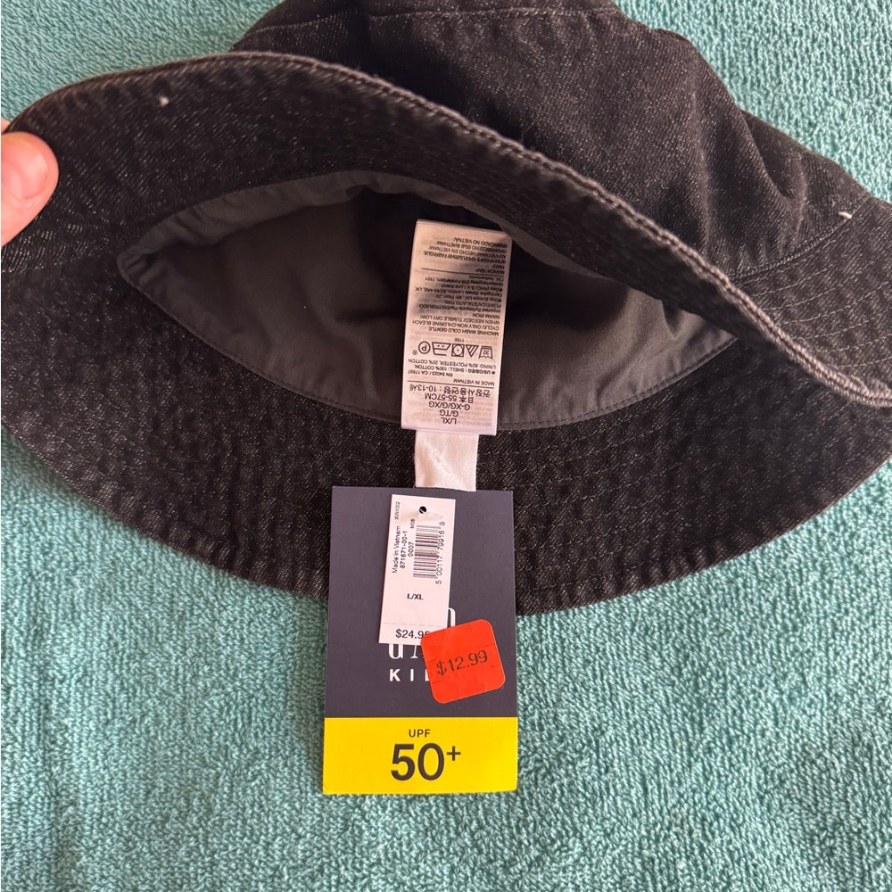 GAP Black Bucket Hat Classic Accessories - Picture 2 of 4